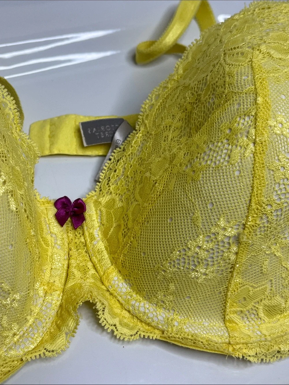 Victorias Secret Lace  Underwire Bra - Yellow